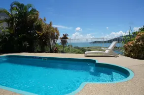 Ocean Views | 1 Bedroom | Centre of Airlie Beach - Image 4