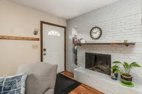 Come relax in our cozy and fresh home! - Image 4