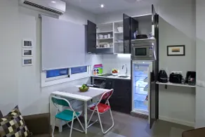 Studio Flat quiet and well located - Image 3