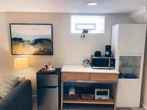 Charming Minneapolis Guest Suite - Image 5