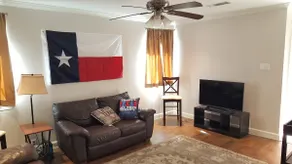 South Austin Texas Oasis - Sleeps four (2nd floor) - Image 4