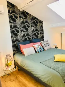 Designer loft 100 m2 near Avignon-Isle sur Sorgue - Image 3