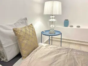 Obsidian Lux Apartment - Image 4