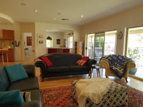 Golf Luxury Barmera, Open Plan with 4 Bedrooms - Image 2