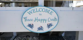 Three Happy Crabs - Image 4