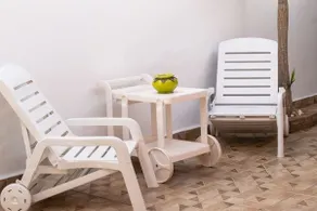 Laura's house - Image 2