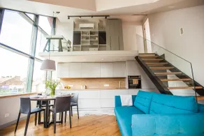 Penthouse in the City Center - Image 2