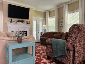 Lovely cottage style home. - Image 3