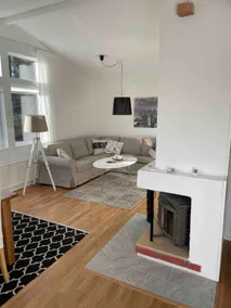 Cheerful newly built holiday cottage seaside - Image 2
