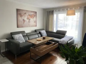 Modern 2 Bed Condo Near Argyle Mall + Free Parking - Image 3