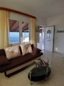 Roussa's View Apartments - Image 5