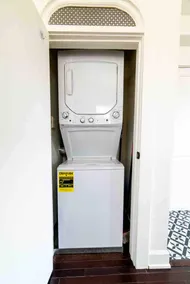 Elegant Central King Suit | 1bed |1bath - Image 5