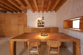 Romantic getaway with a fireplace - Image 3