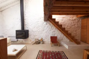 Romantic getaway with a fireplace - Image 5