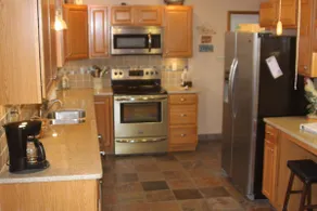 4 Bedroom in Poconos near Jim Thorpe & Beltzville - Image 4
