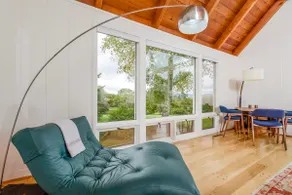 Luxury Mid-Century Modern Vermont Home, Okemo View - Image 4
