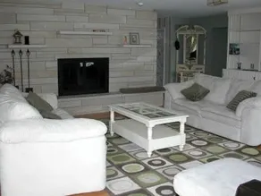 Majestic waterfront retreat on lake Monroe - Image 4