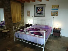 Summer Guesthouse - Image 4