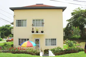 Estate Home  - Image 3