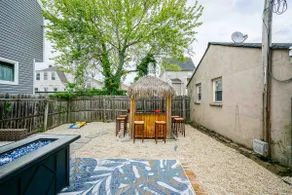 NJ Paradise Tiki Hut, 5 mins to NYC Ferry and beaches!  - Image 2