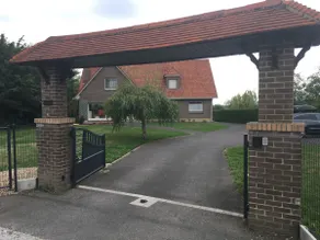 Welcome to Bernard and Nelly's - Image 2