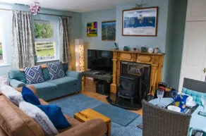 Kingfisher Riverside Retreat - Image 5