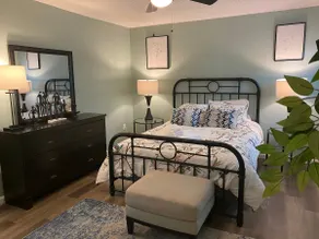 Newly Renovated Cozy/Modern Pet-Friendly Villa for the entire family to enjoy. - Image 5