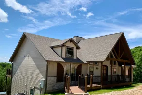 Designer 8 Bed/8.5 Bath Lodge W/Lakeview Sleeps 25 - Image 5