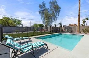 Cozy 3-Bedroom Home with Brand New Pool! - Image 3