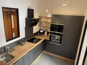 Enjoy this beautiful, cozy apartment - Image 3