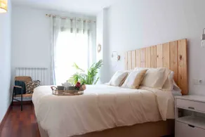Cozy ground floor with garden and fireplace - Image 2