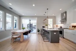 Interior Designer Owned - New Austin Home - Image 2