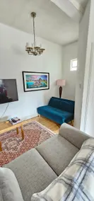 Charming Old Town Apartment - Image 4