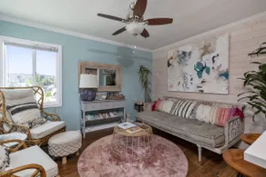 New Ventura Surf Bungalow on Prime Beach Lane - Image 2
