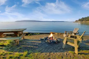 Beachfront Cabin, 2BR on absolutely stunning beach - Image 2