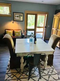 Cozy Mountain Getaway - Image 3