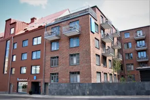 Studio apartment in newly built house - Image 3