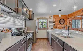 Rustic & Family Friendly Cabin in Seven Springs - Image 3