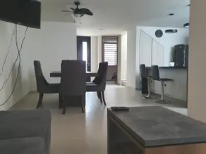 Comfortable and bright house in an excellent location - Image 2