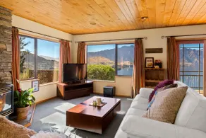 Amazing View Home - Image 2