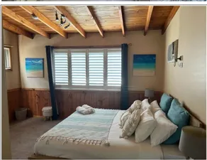Vivid Lake Beach Pool EV Charger Fireplace 1hr syd - Image 5