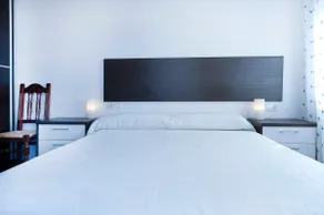 Brand new apartment near Güell Park - 4 people - Image 4