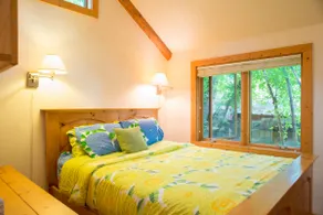 Unique Cottage in Boulder with Hot Tub - Image 5
