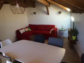 Petit Chalet Vieux Bois - Image 5