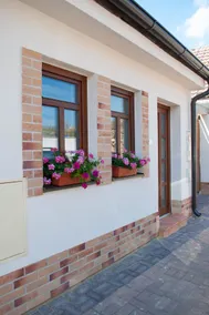House at the Walls - Image 2