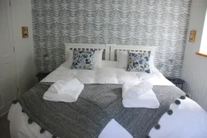 Sussex Holiday escape - Image 2