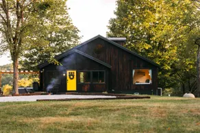 The Bee | Luxury Cabin + Hidden Escape Rm + Views - Image 5