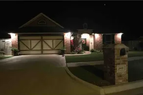 Home away from Home (1/2 mi. off I-40) - Image 2