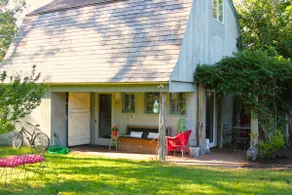 Beautiful Airy Barn in Springs - Image 3