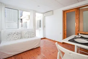 Super host Apartment+terrace 8 min from Ramblas - Image 3